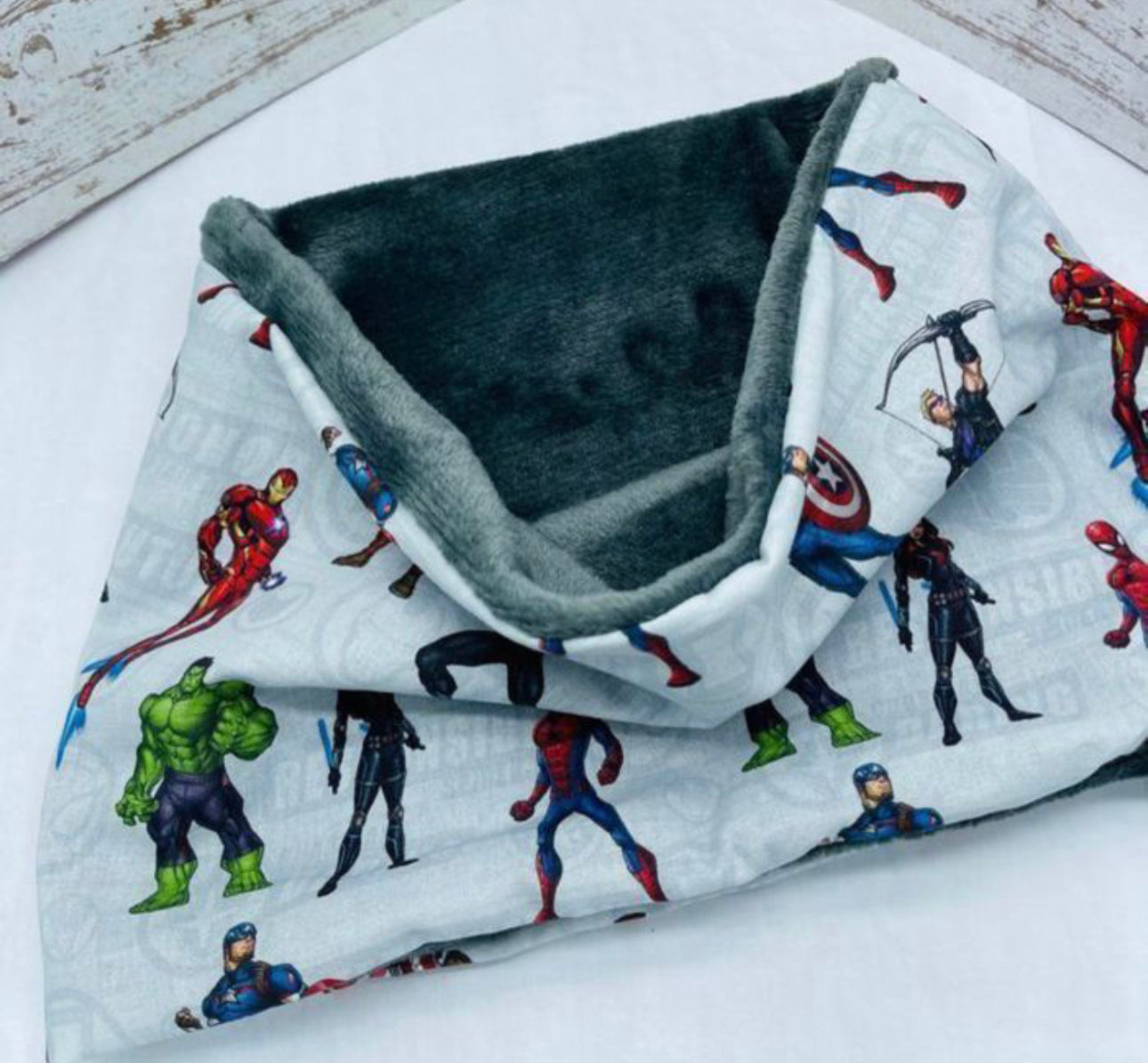 Snood garçon motifs Spiderman, cache cou Avengers Marvel - Ateliersdisa