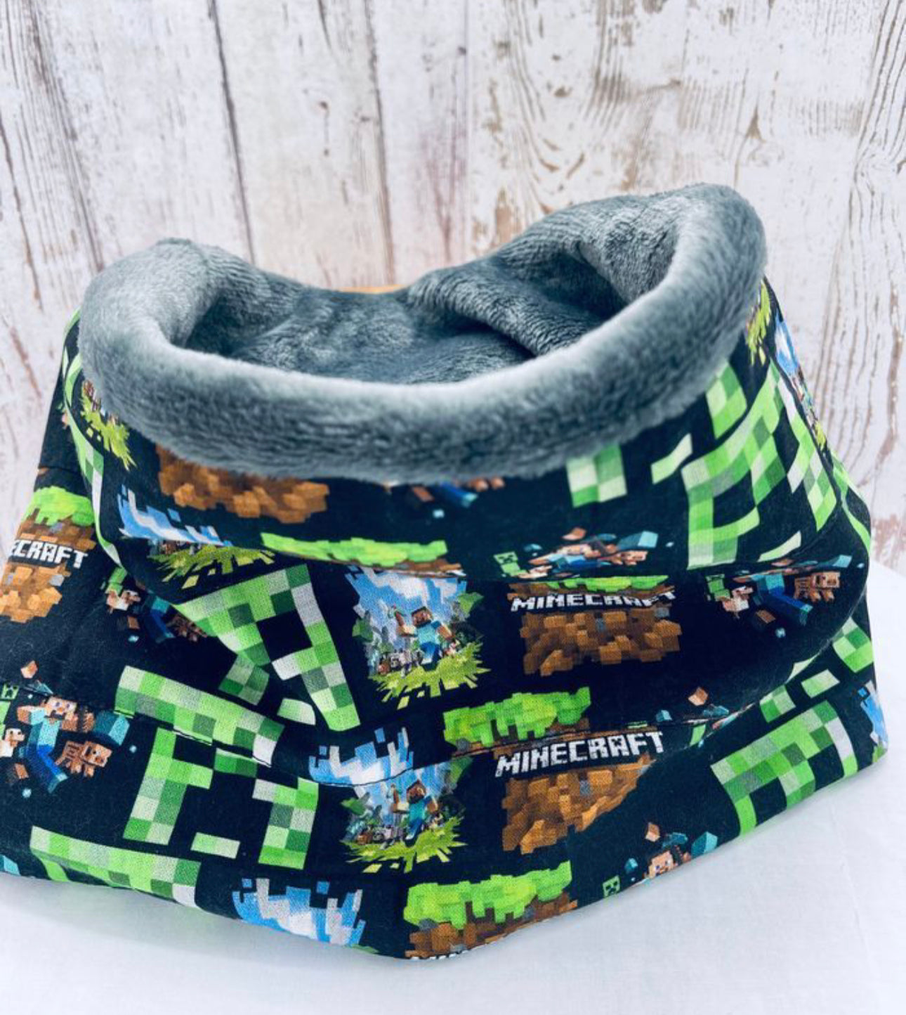 Snood cache cou garçon motifs Minecraft, Super mario ou Animal crossing - Ateliersdisa