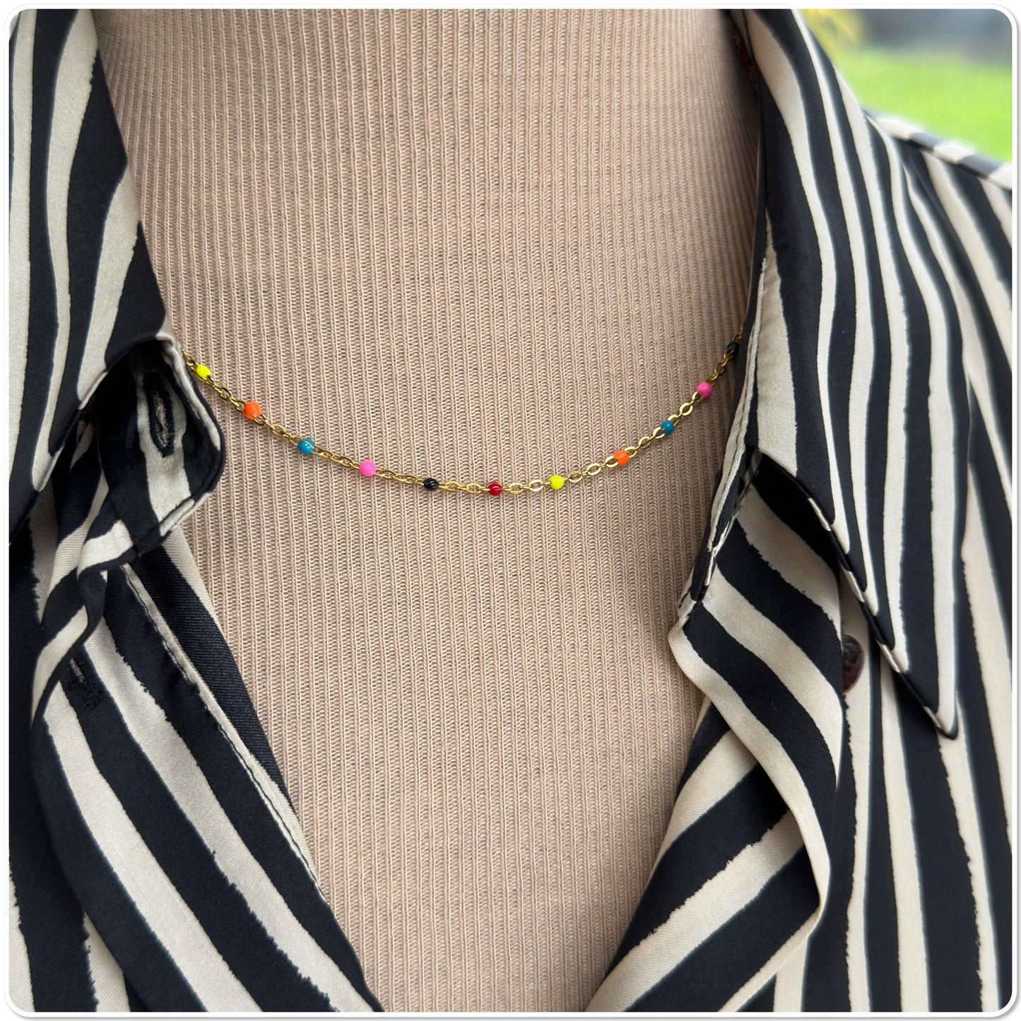 Collier or acier perles resine email - collier perles email resine or - Ateliersdisa