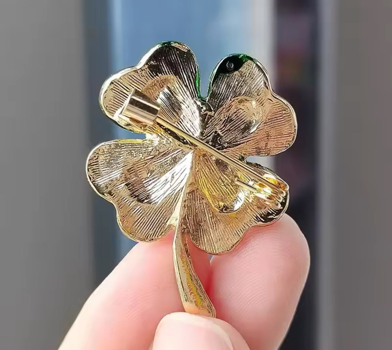 Broches fantaisie élégantes - Strass, cristal ou perles - Ateliersdisa