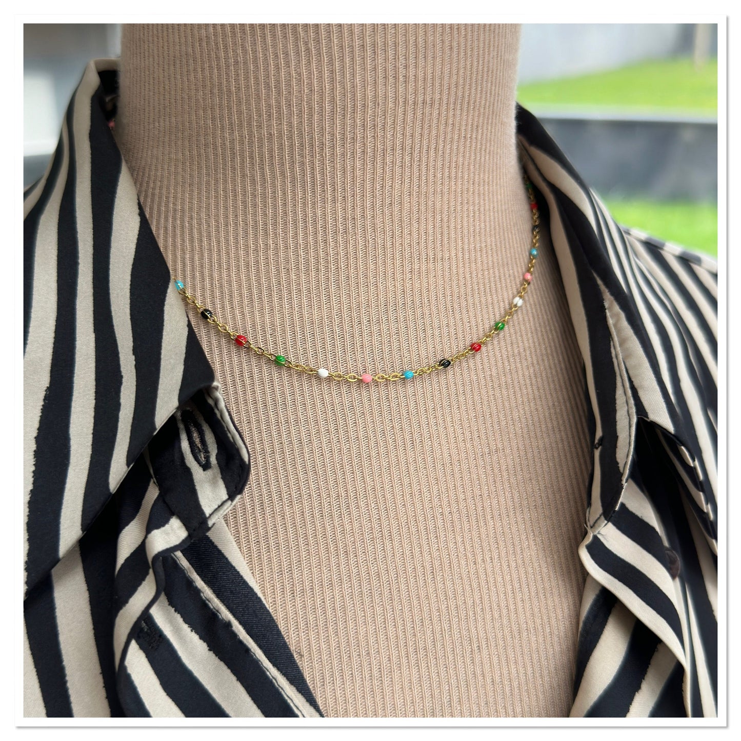 Collier or acier perles resine email - collier perles email resine or - Ateliersdisa