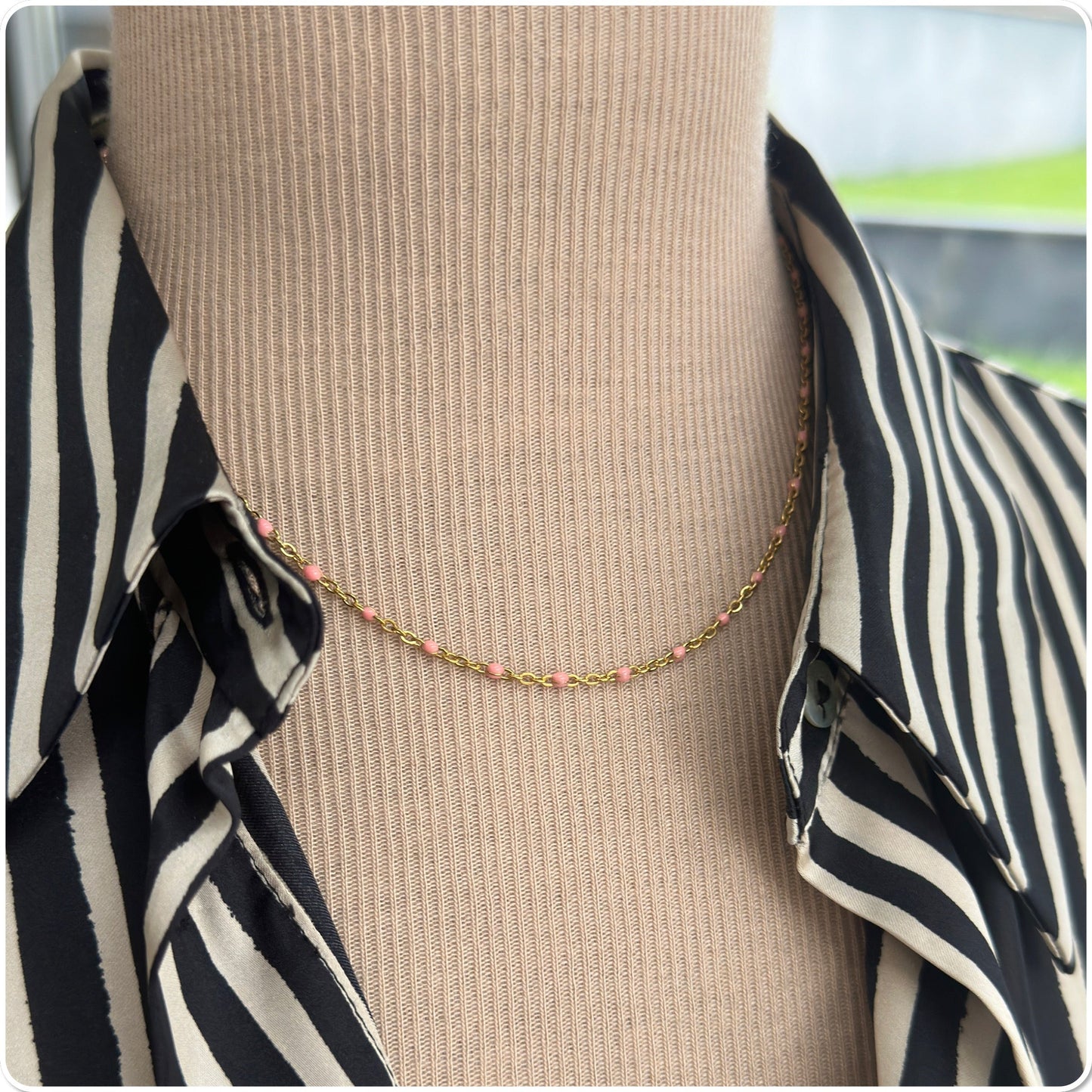 Collier or acier perles resine email - collier perles email resine or - Ateliersdisa