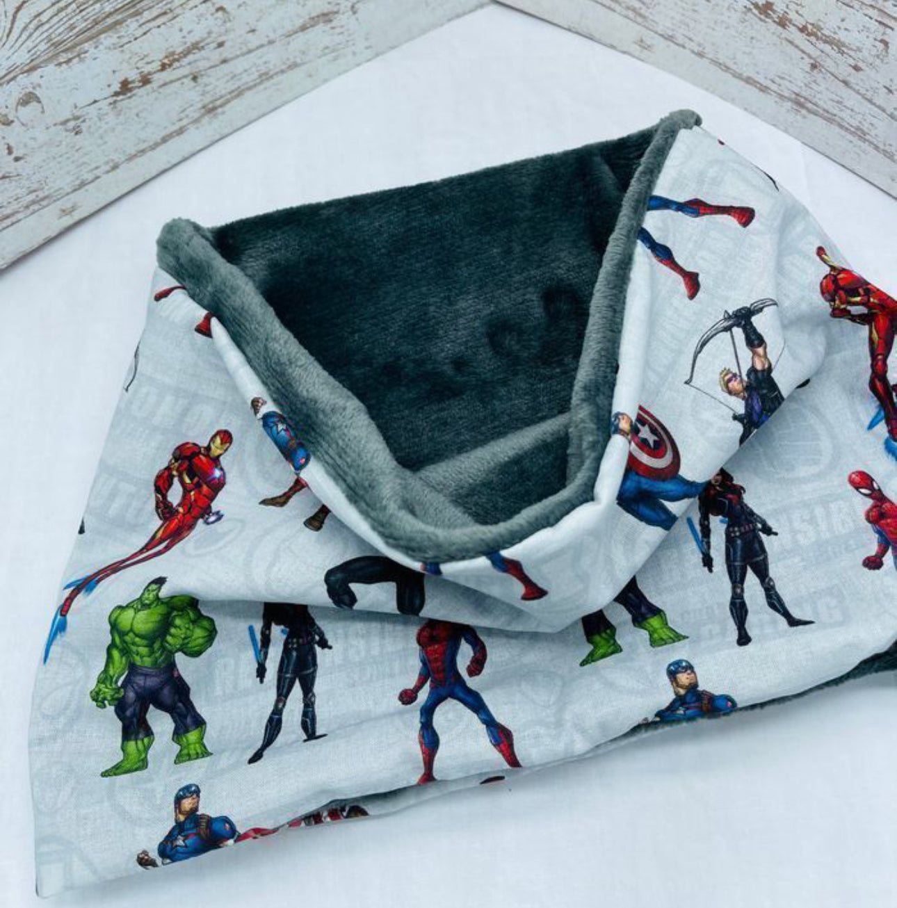 Snood enfant polaire Spiderman, cache cou polaire Avengers, Marvel - Ateliersdisa
