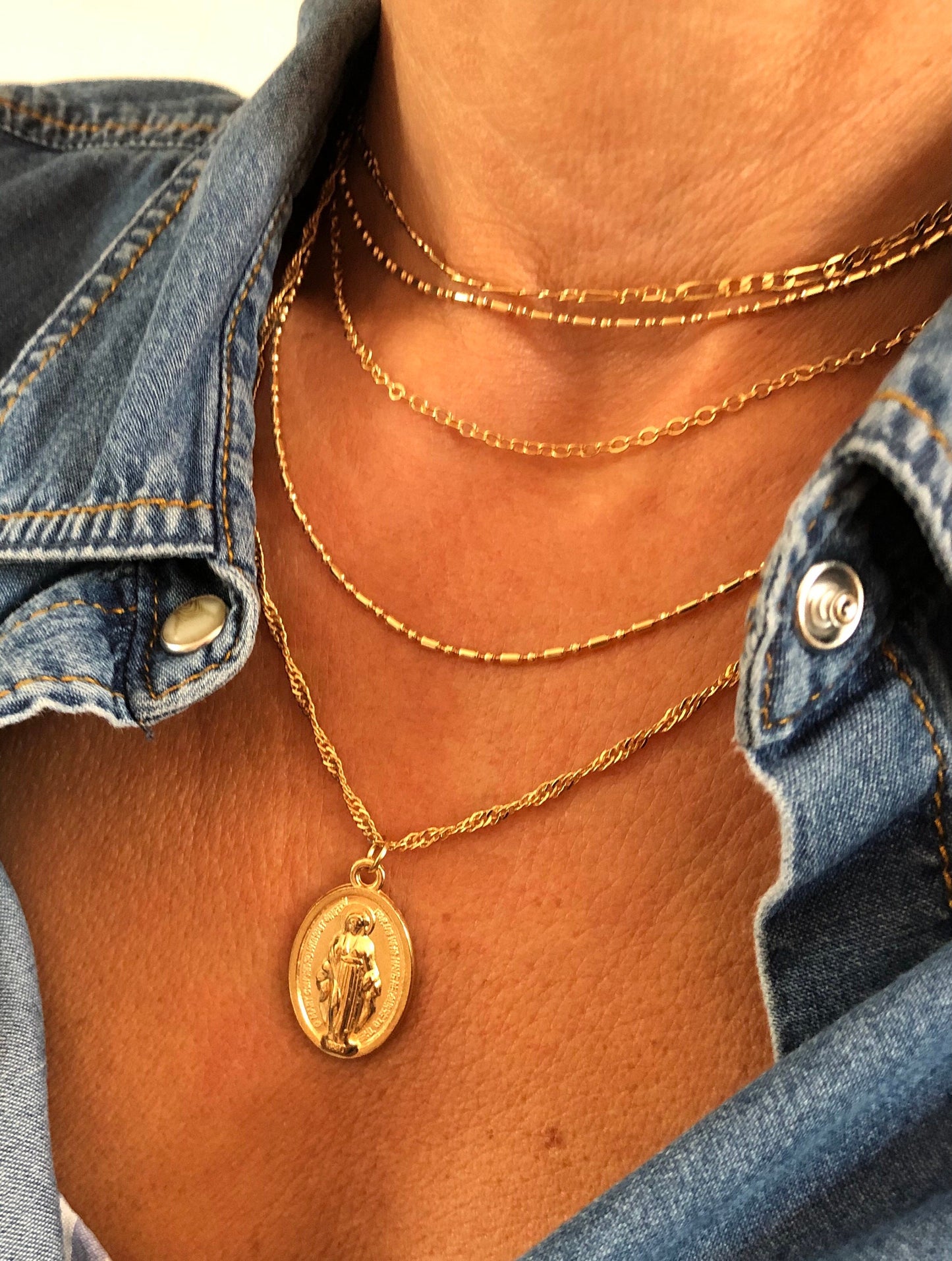 Collier femme a plusieurs rangs pendentif médaille tendance style bohème - Ateliersdisa