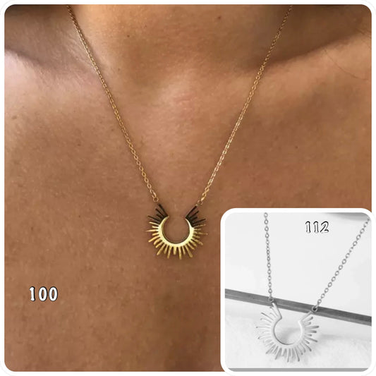 Collier fin or ou argent pendentif demi soleil - Ateliersdisa